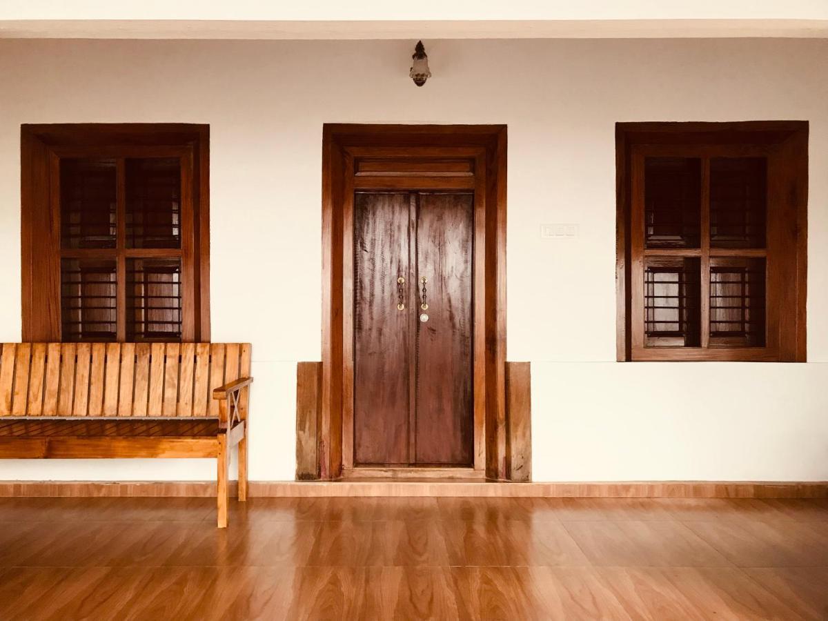Partho Home Stay Padinjarathara Eksteriør billede