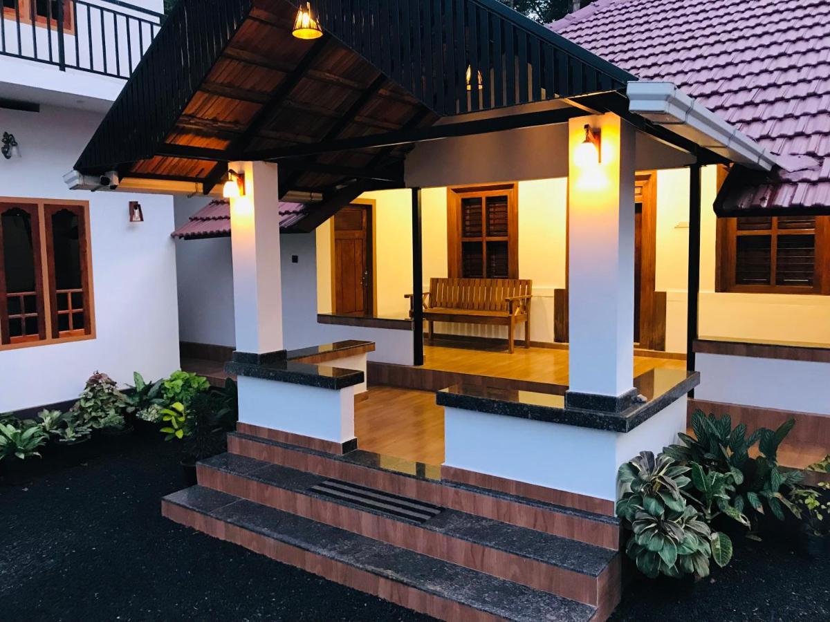 Partho Home Stay Padinjarathara Eksteriør billede